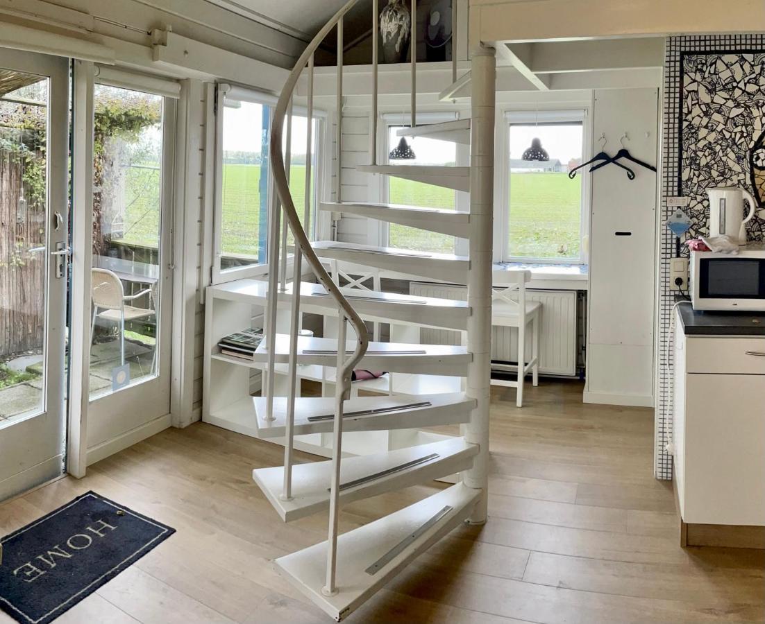 Artistiek Vakantiehuisje Hulst Ngoại thất bức ảnh
