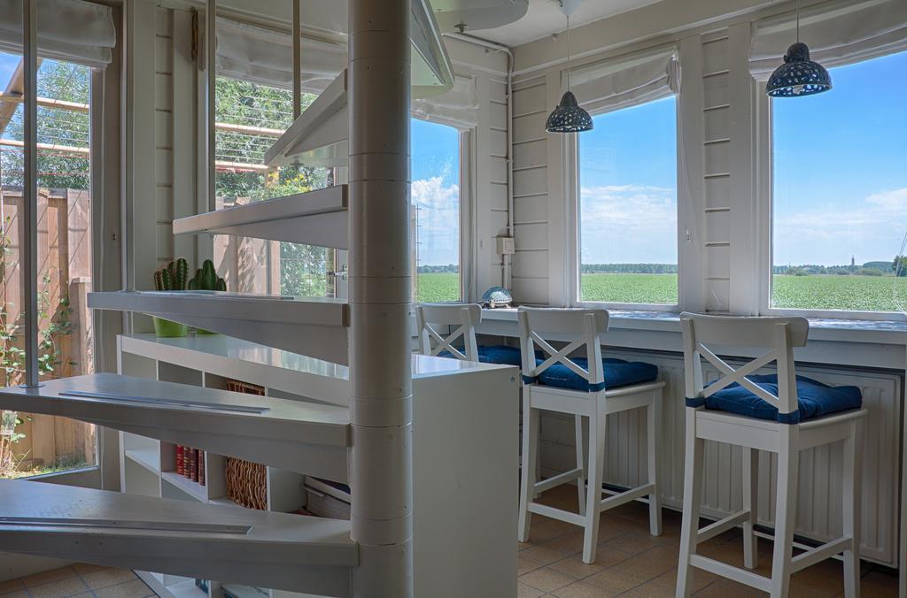 Artistiek Vakantiehuisje Hulst Ngoại thất bức ảnh