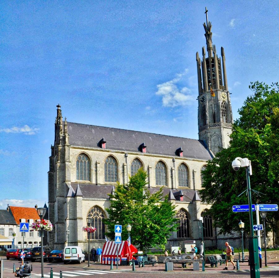 Artistiek Vakantiehuisje Hulst Ngoại thất bức ảnh